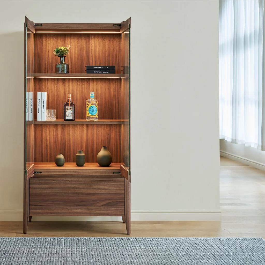 Alaska Display / Bar Cabinet - Image 3