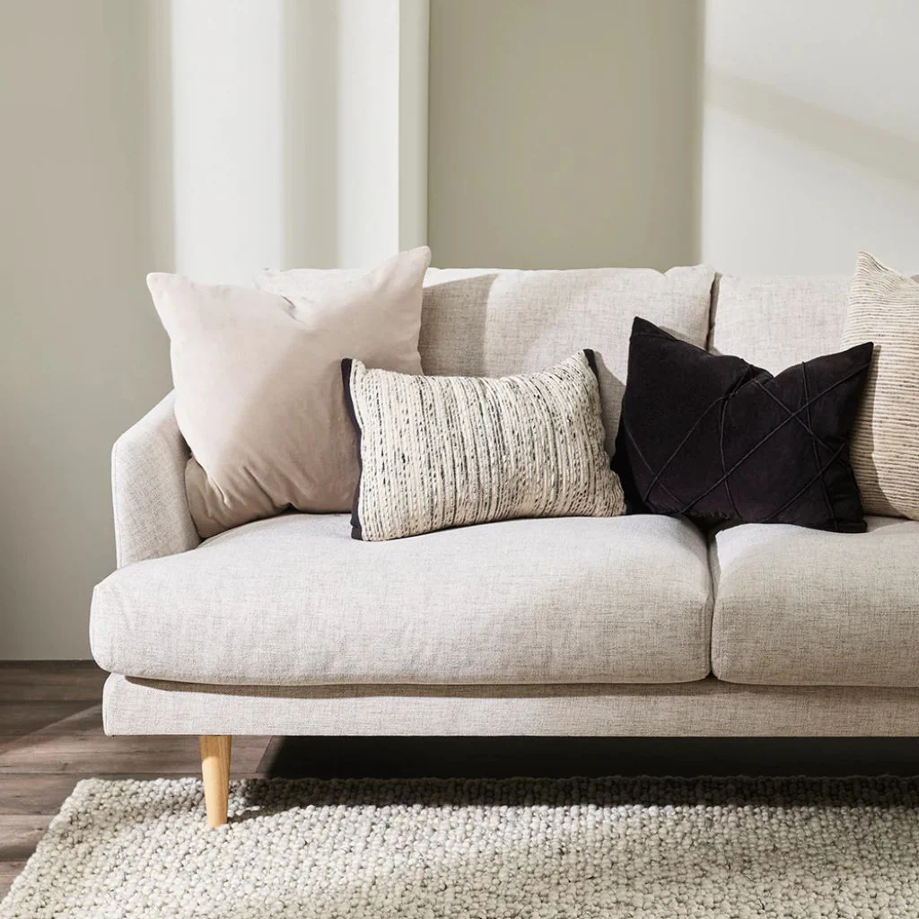 Alba Ollo Cushion Black - Image 3