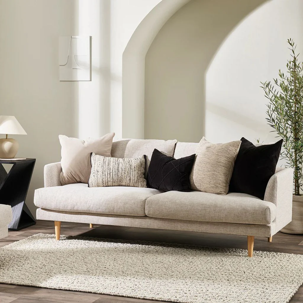 Alba Ollo Cushion Black - Image 4