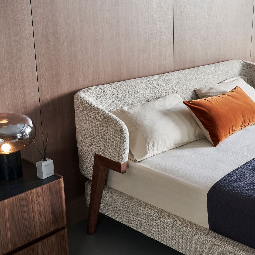 Amalfi Bed - Image 4