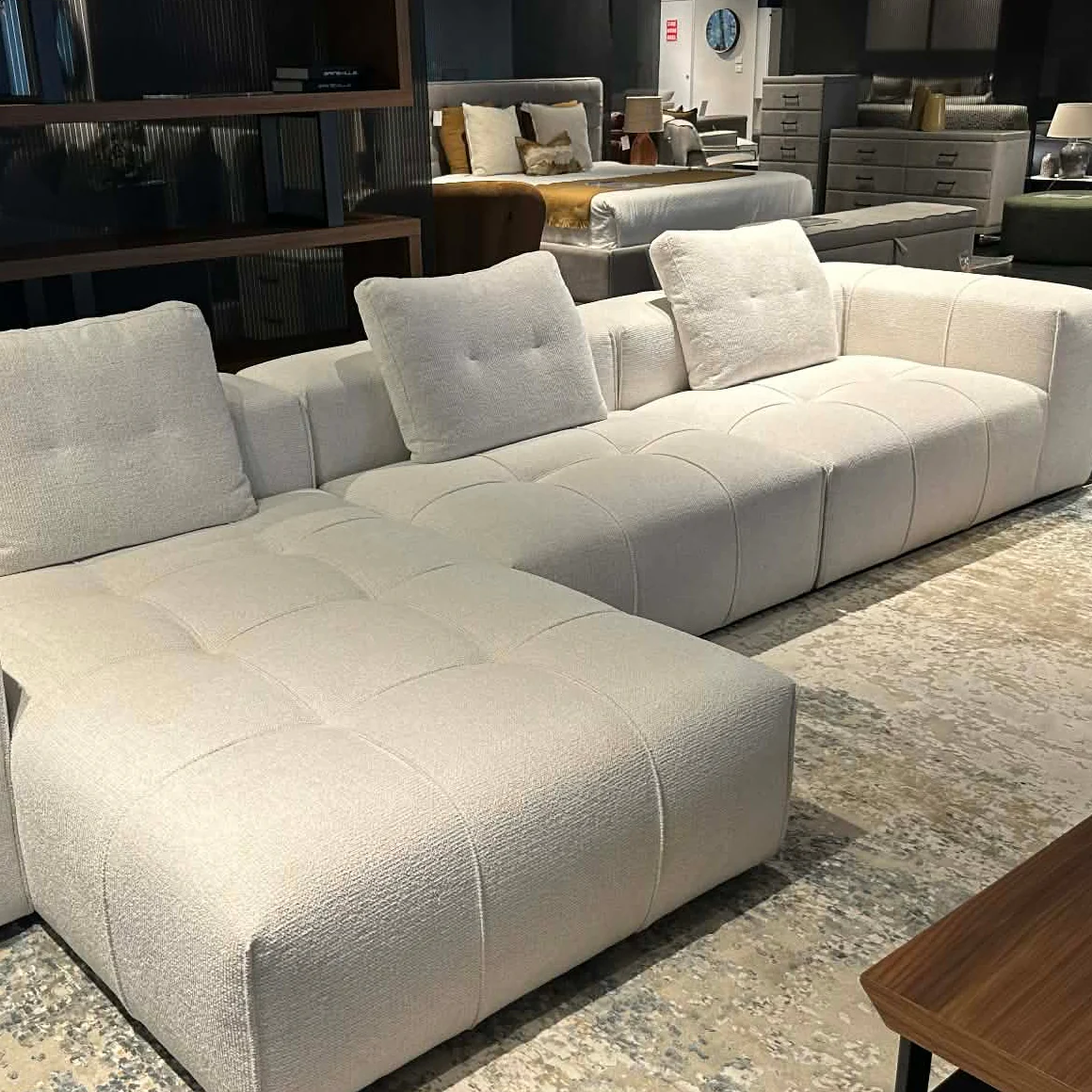 Atlas Lounge (2.5 & Chaise) Clearance - Image 3