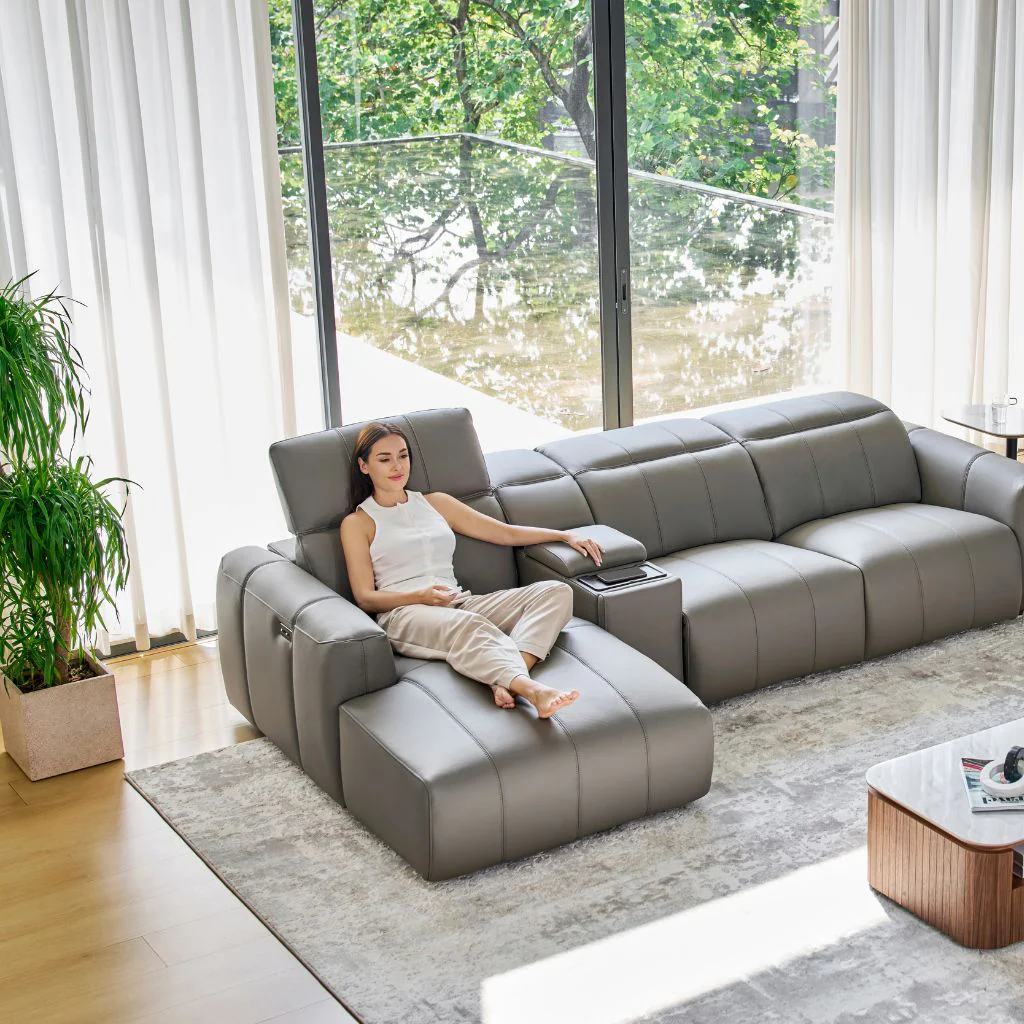 Bailey Chaise Sofa - Image 4