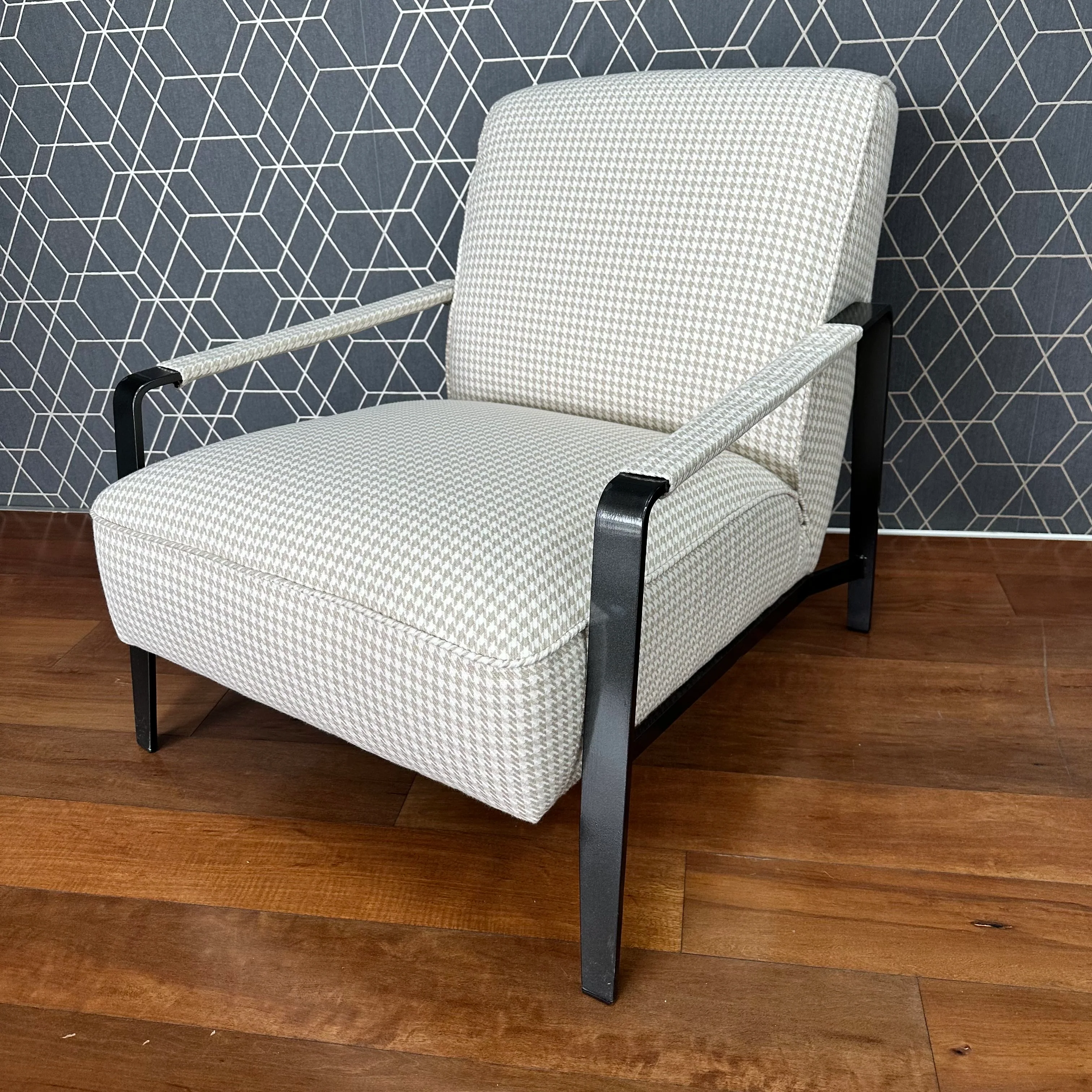 Bruno Feature Chair Clearance - Image 2