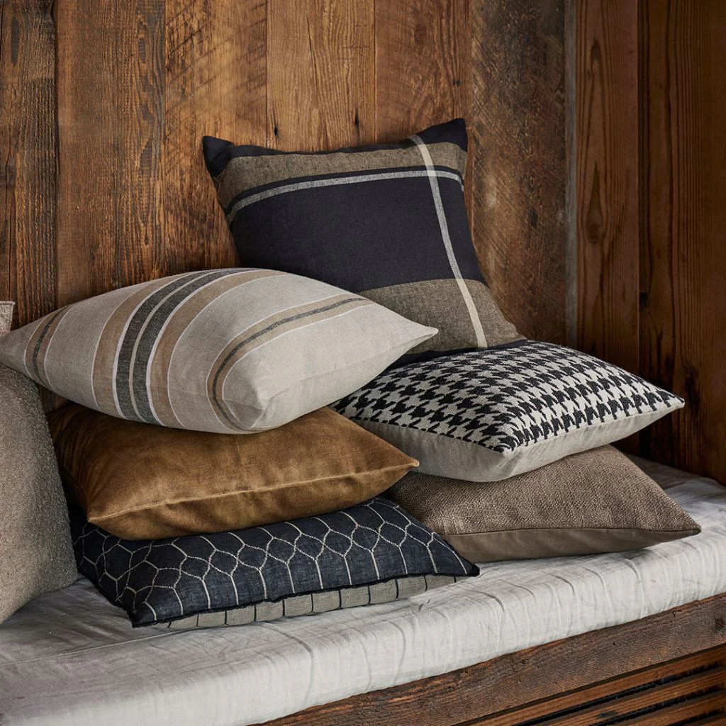 Dante Cushion Midnight - Image 5