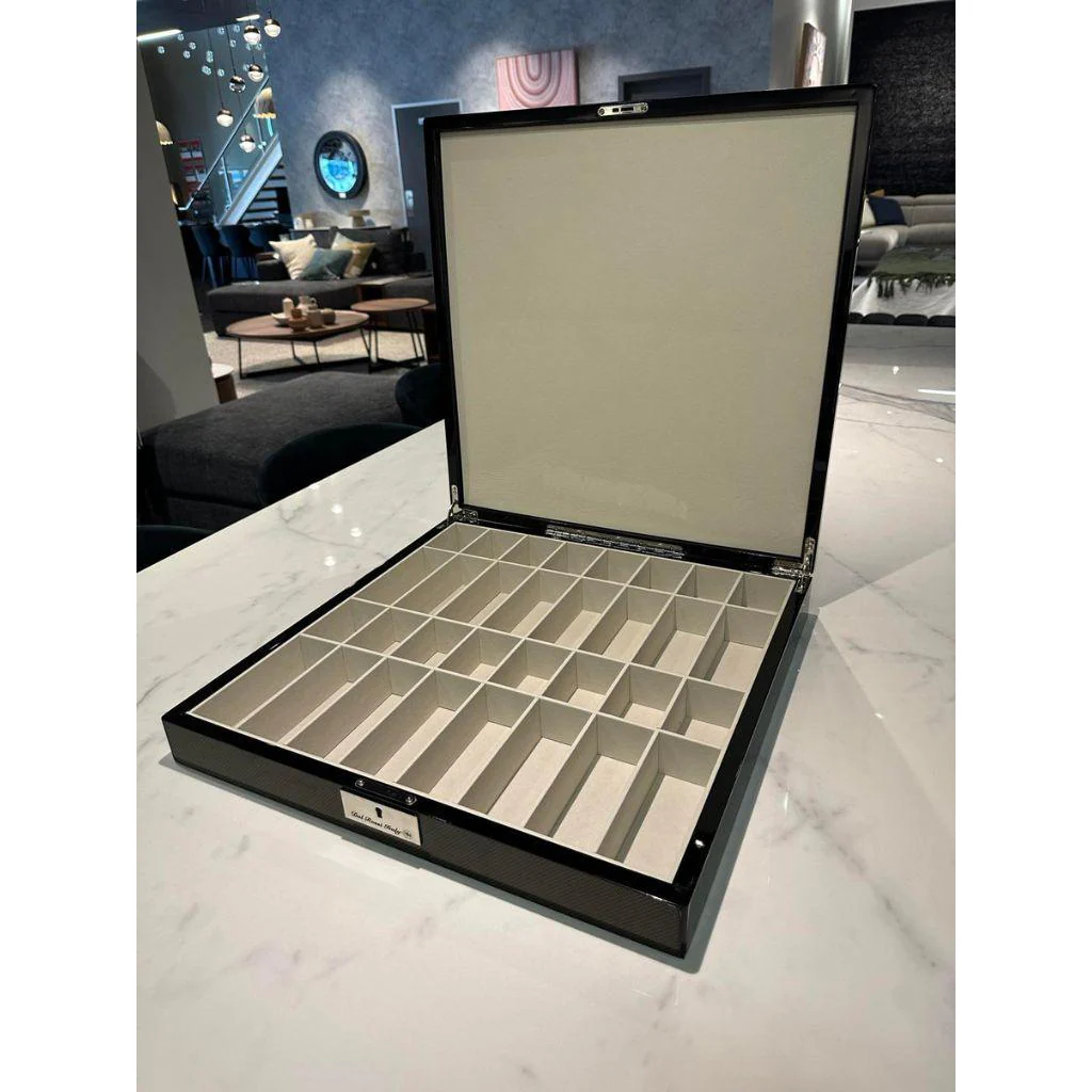Dal Rossi Carbon Chess Set - Image 6