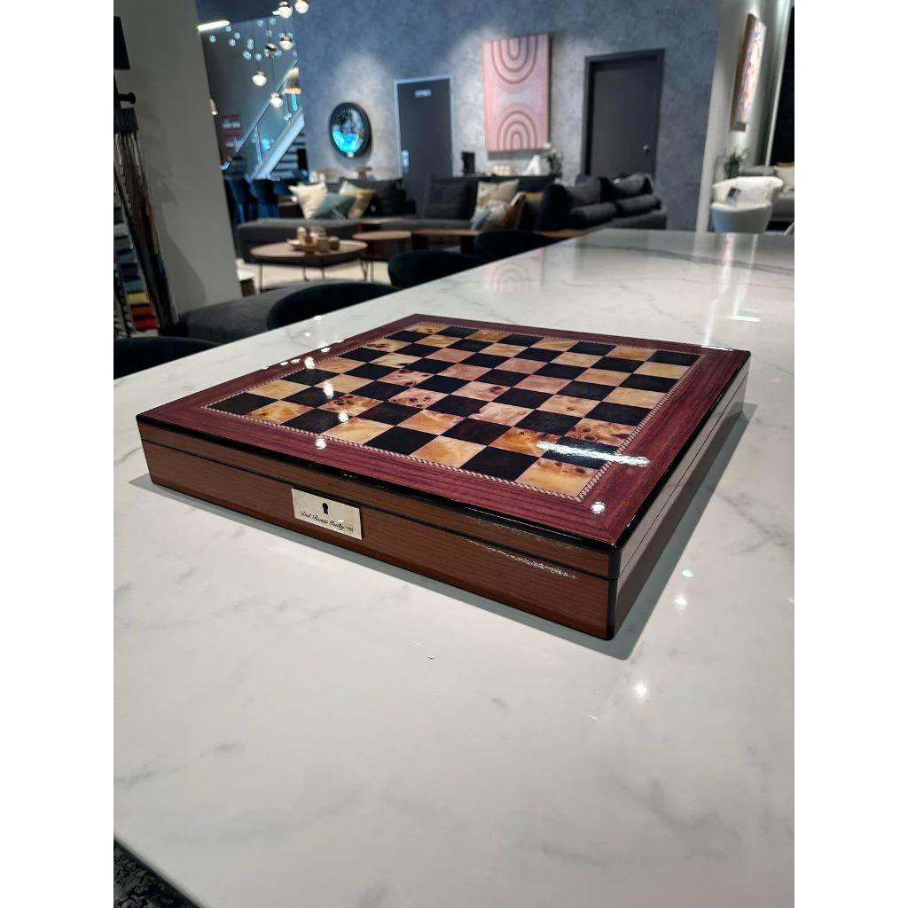 Dal Rossi Walnut Chess Set - Image 3