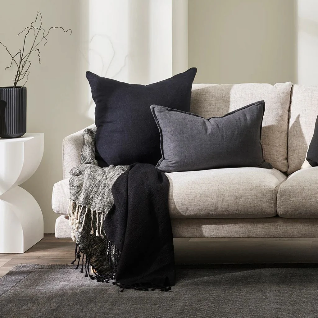 Dolce Cushion Charcoal - Image 3
