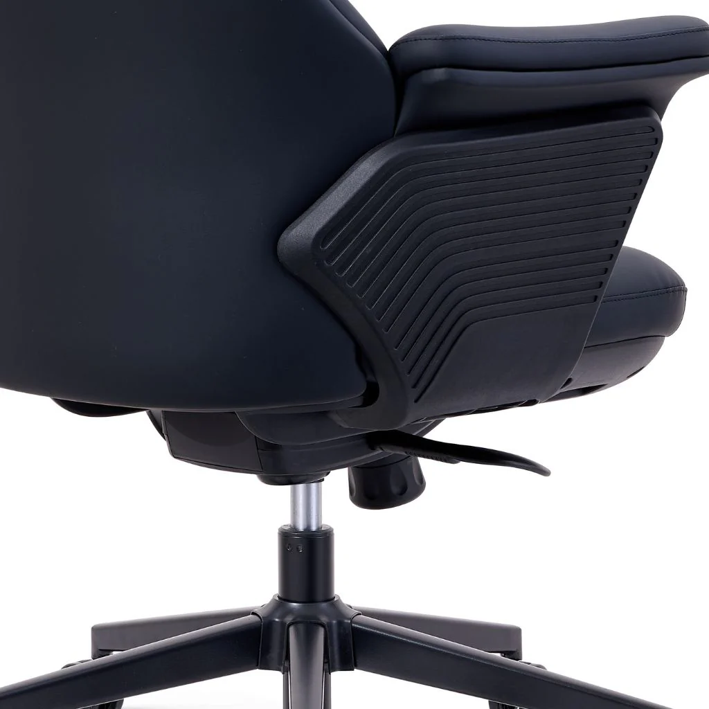 Executive Pro Office Chair - Image 3