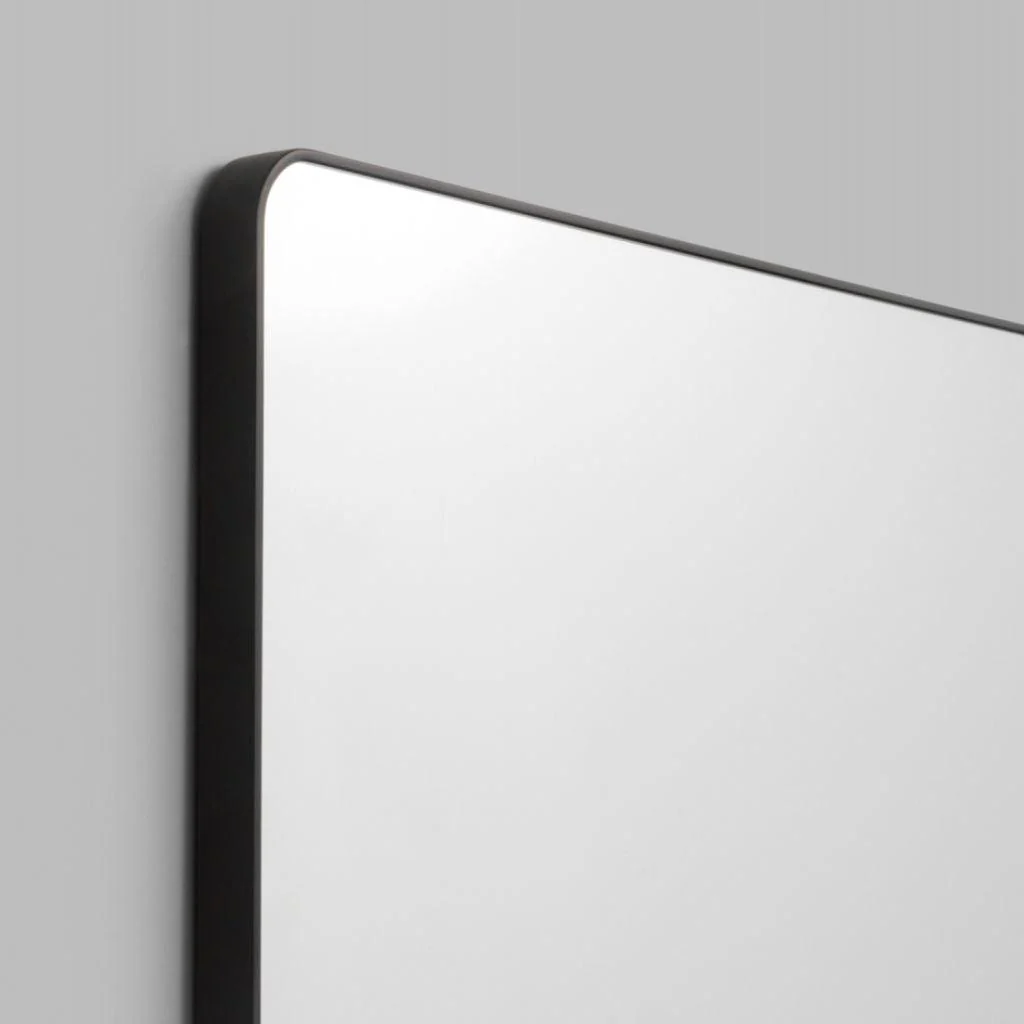 Flynn Curve Mirror - Image 3