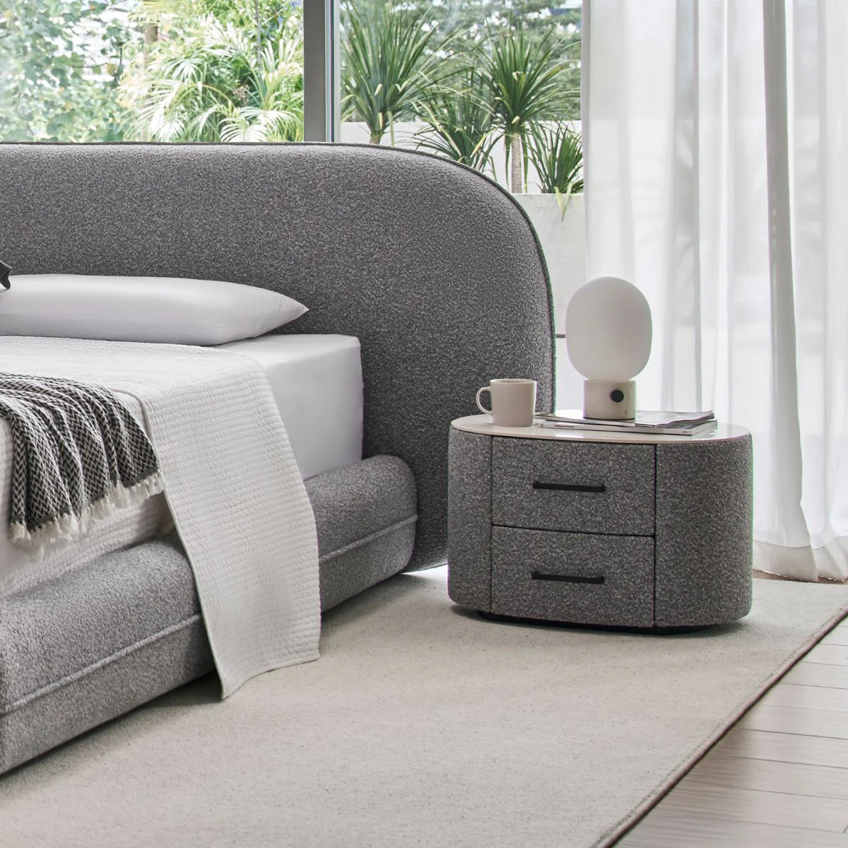 G10 Bedside Table - Image 3