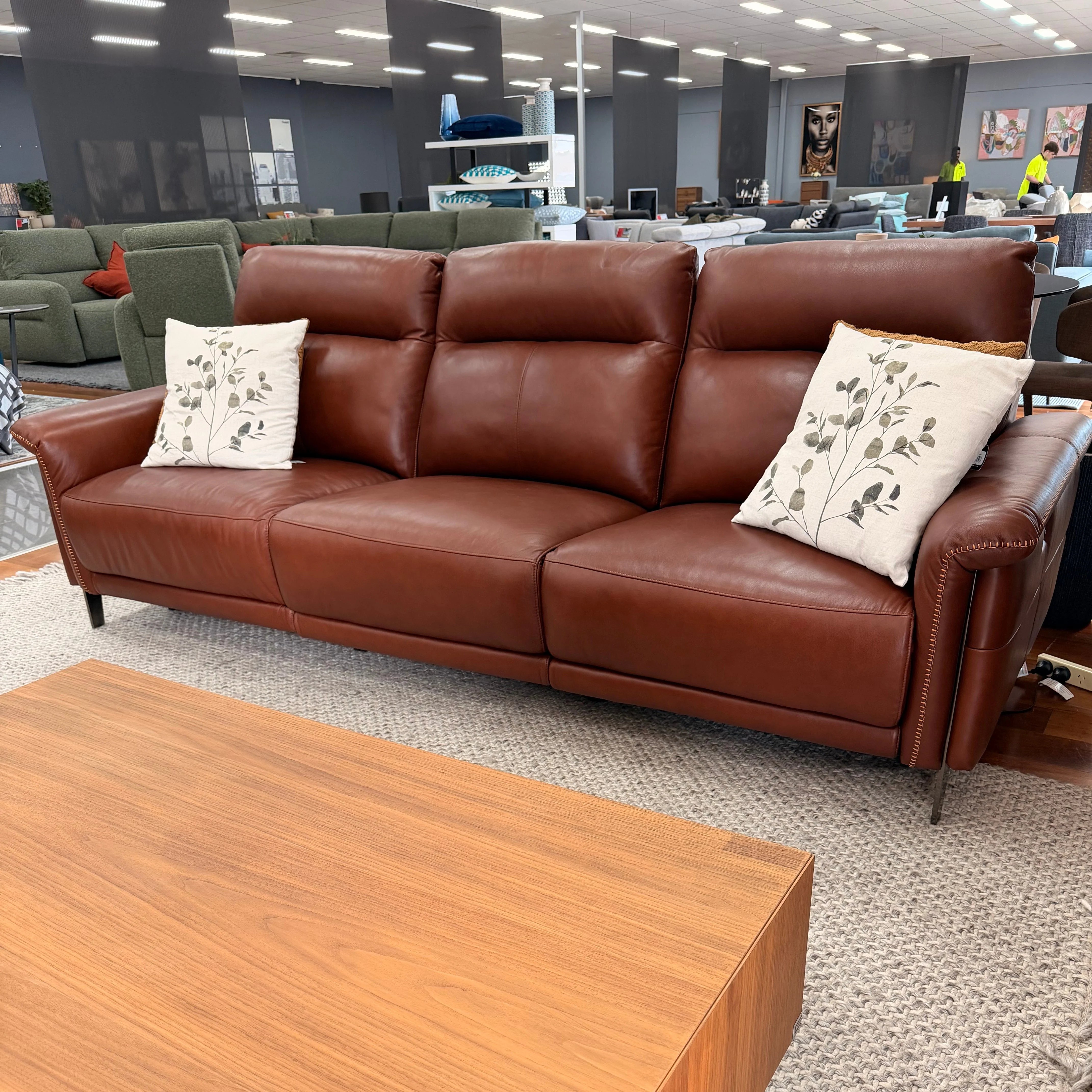 Horizon Recliner Suite Clearance - Image 3