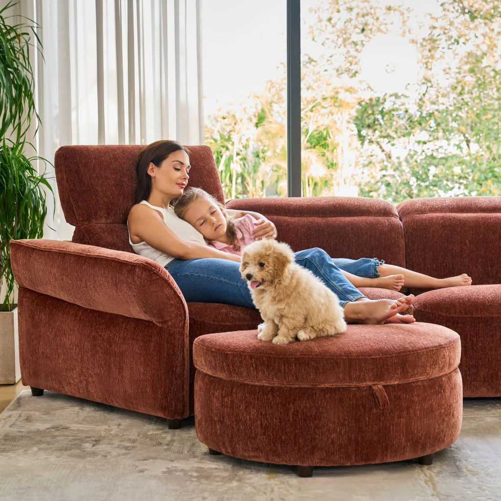 Isla Chaise Sofa - Image 7