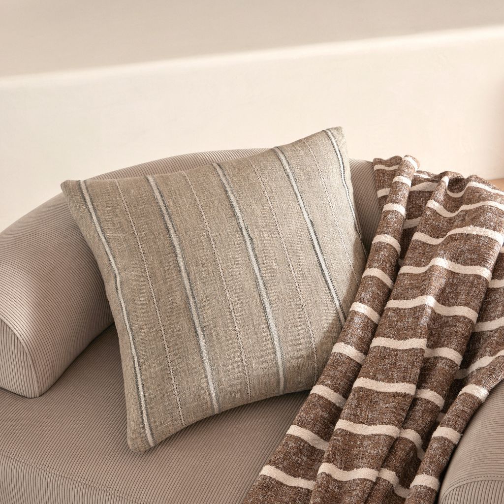 Isola Cushion Fog - Image 3