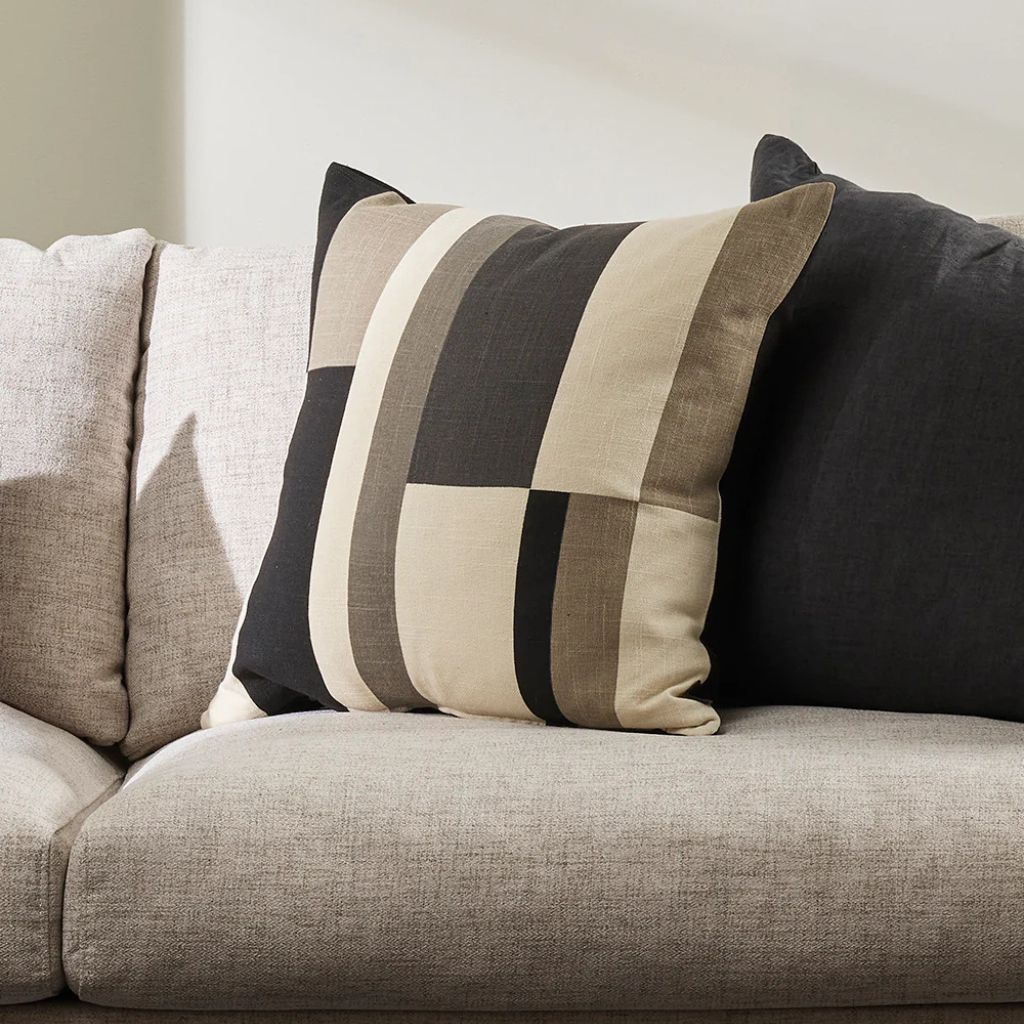 Miley Cushion Black - Image 4