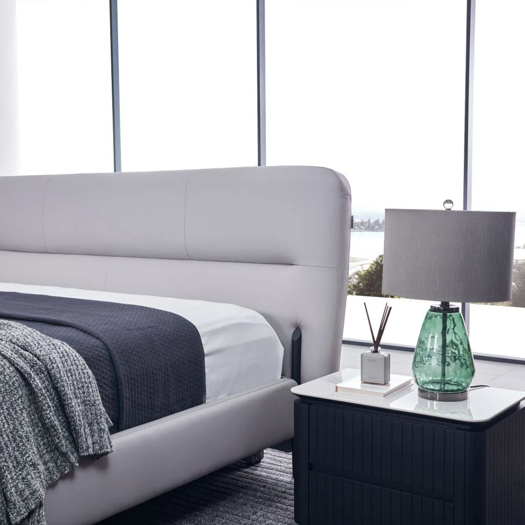 Odessa Bed - Image 4