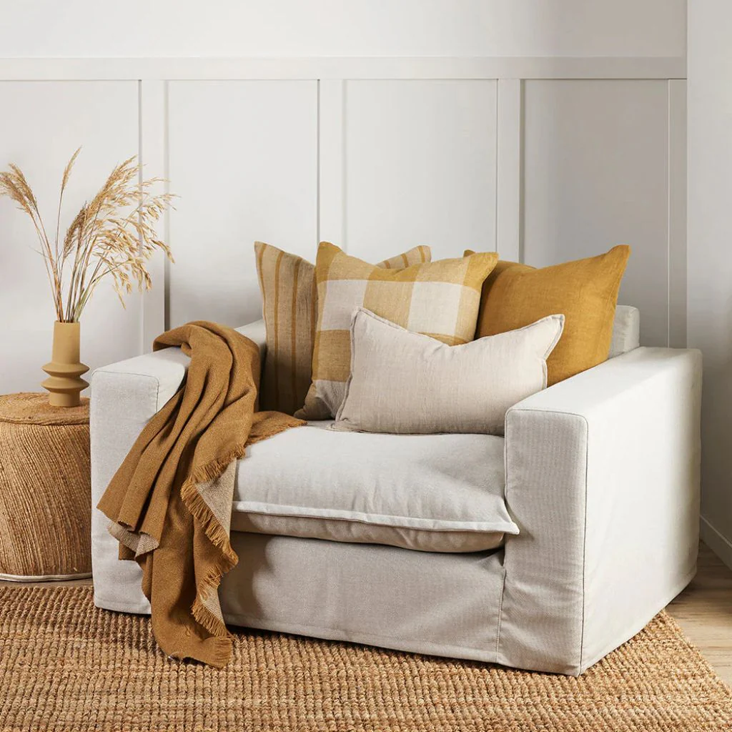 Oscar Cushion Toffee - Image 3