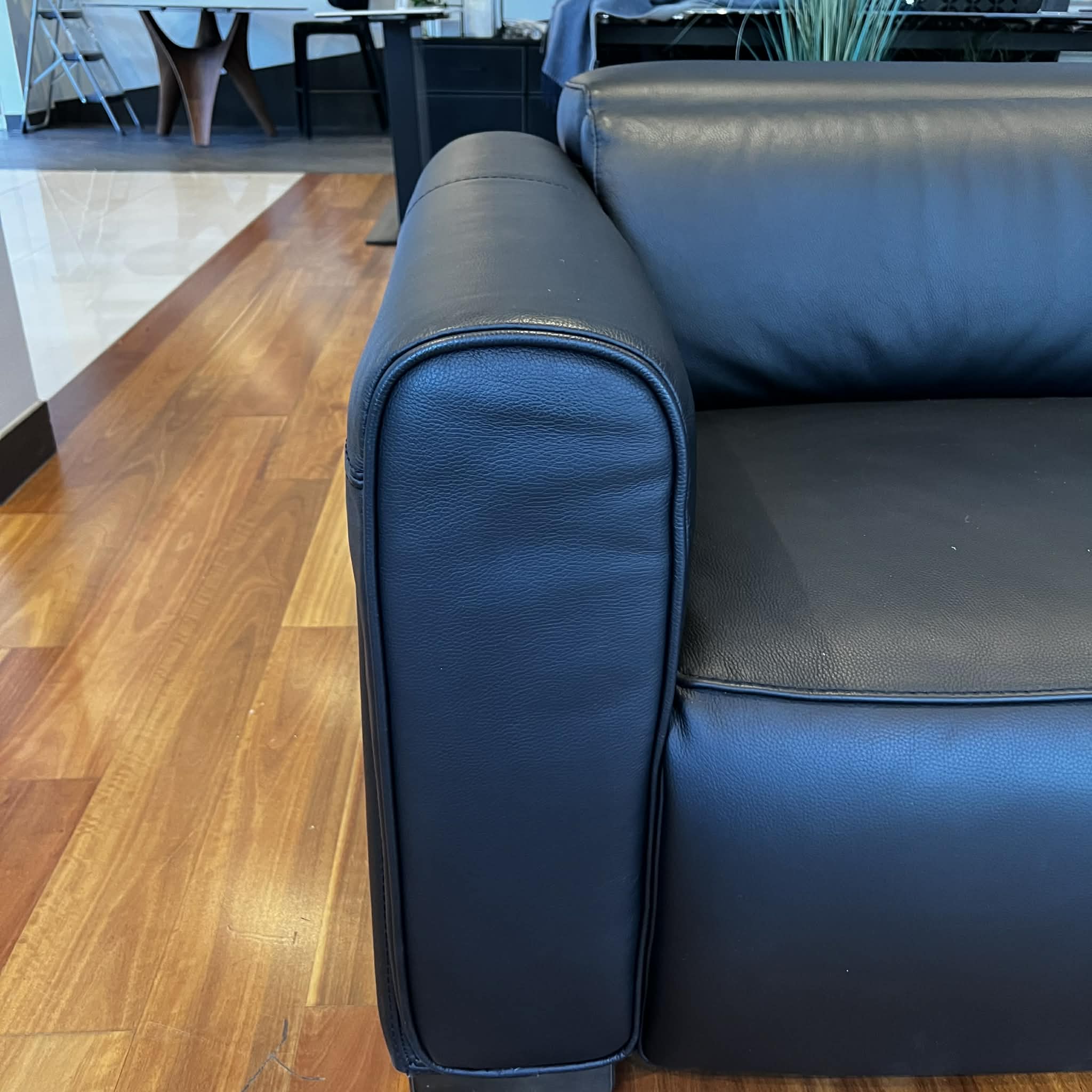 Pollock Recliner Lounge Set Clearance - Image 3