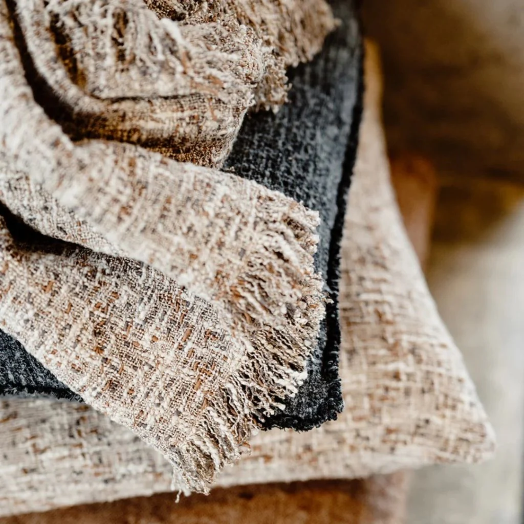 Ritchi Throw - Image 4
