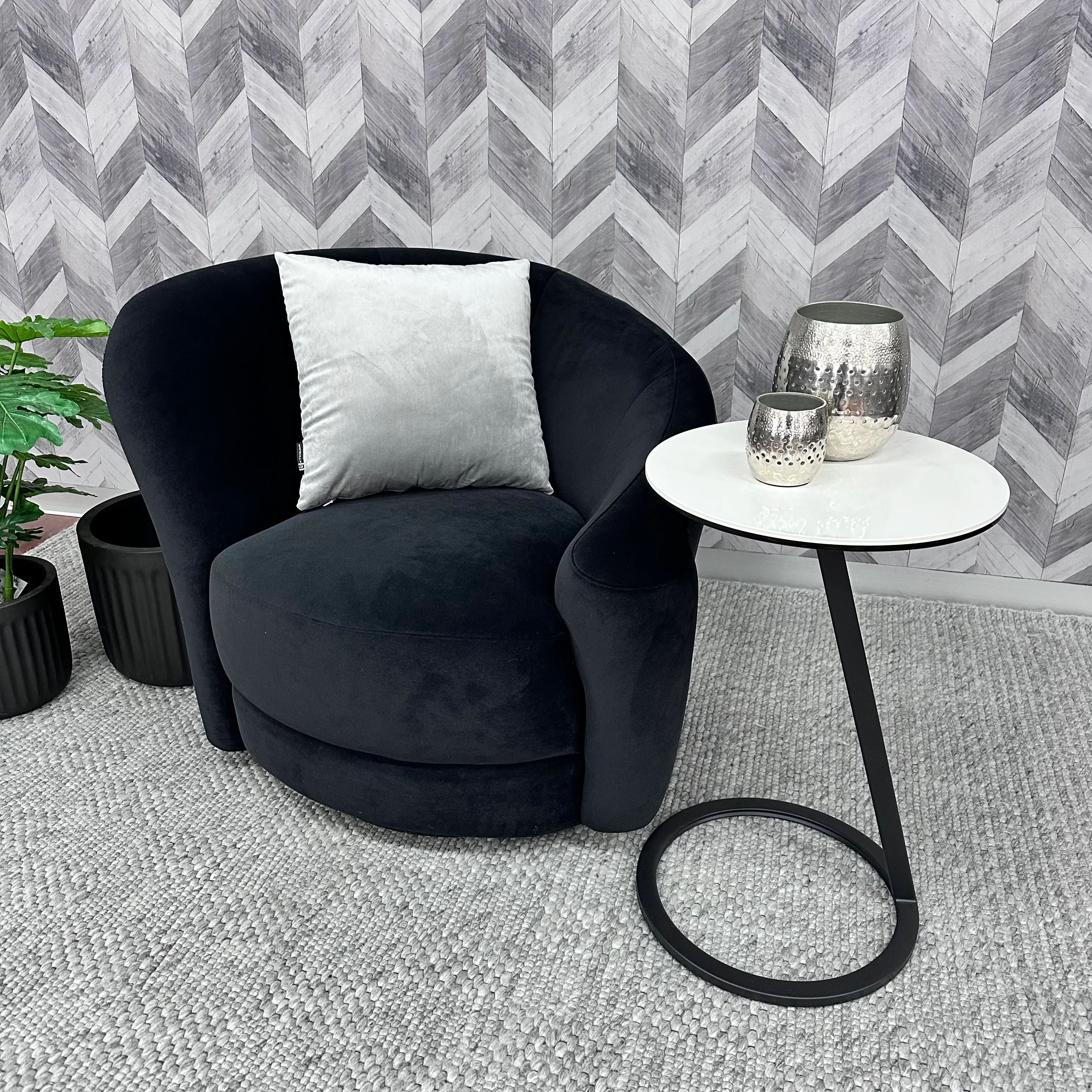 Turri Swivel Chair Clearance - Image 3