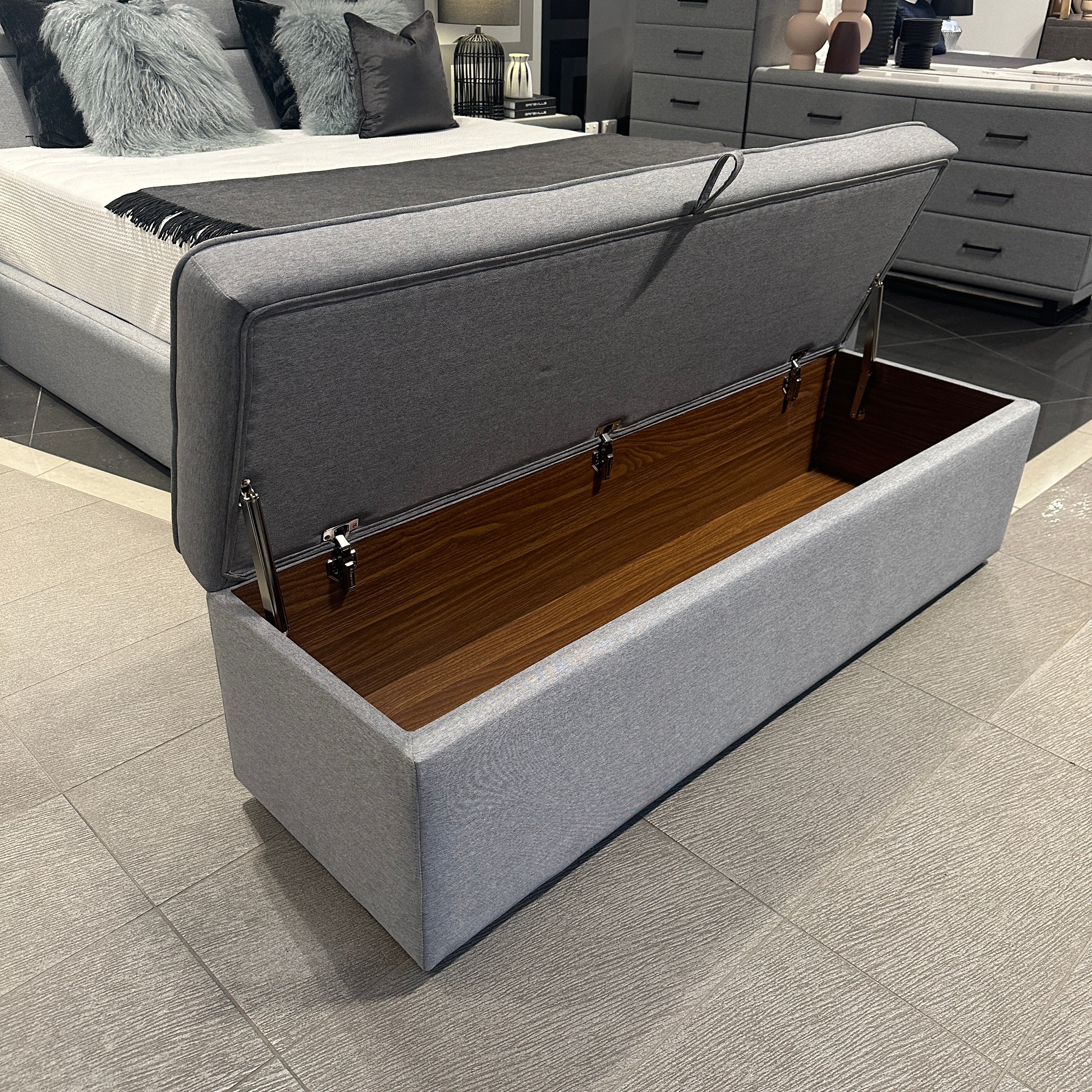 Windsor Ottoman - Image 5